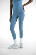 Move Leggings in Blue Frost