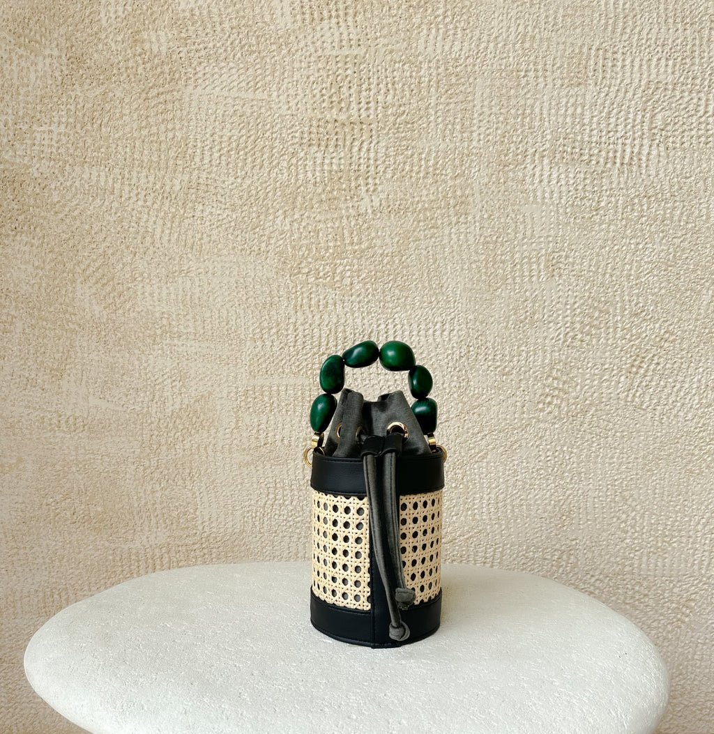 Bolso Bucket Minco Negro Cactus — 3