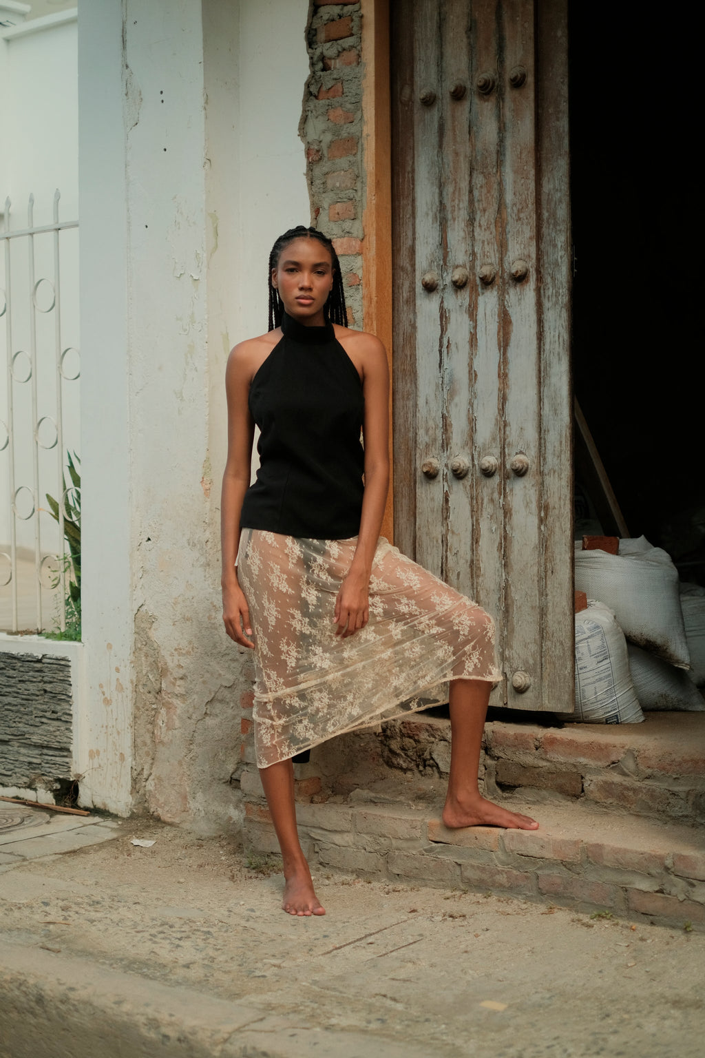 Top 2.07 Negro — SERRA